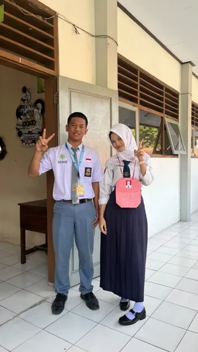 AYU